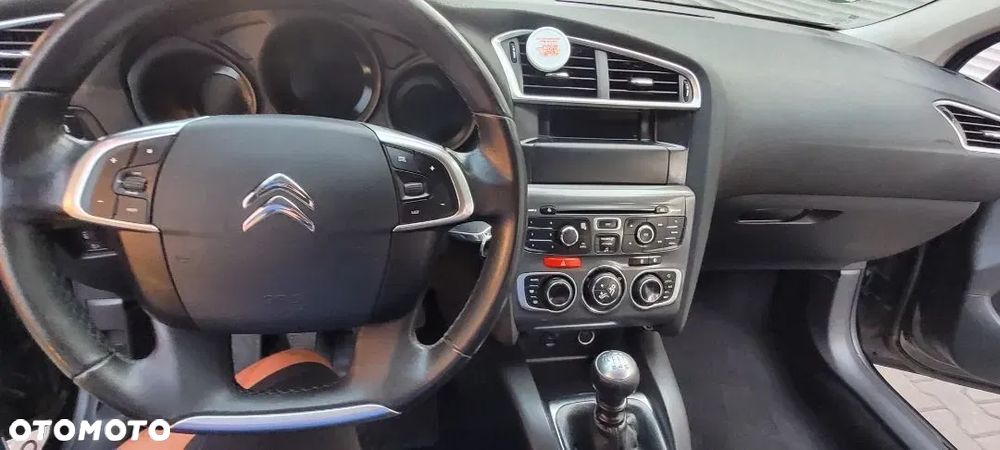 Citroën C4 1.2 e-THP Exclusive - 36
