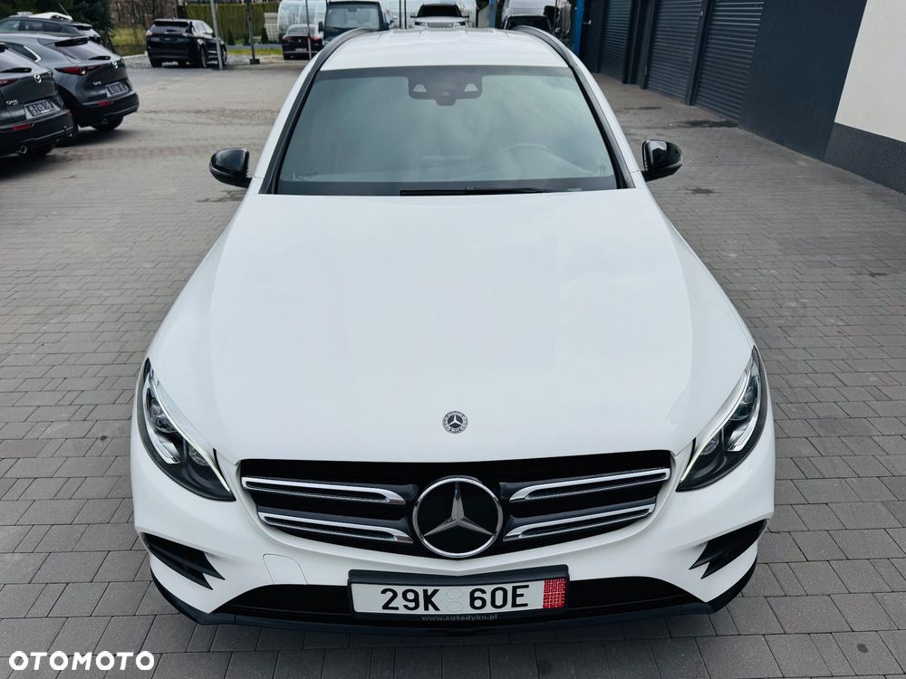 Mercedes-Benz GLC 250 4Matic 9G-TRONIC AMG Line - 3