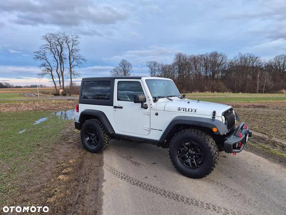 Jeep Wrangler - 10