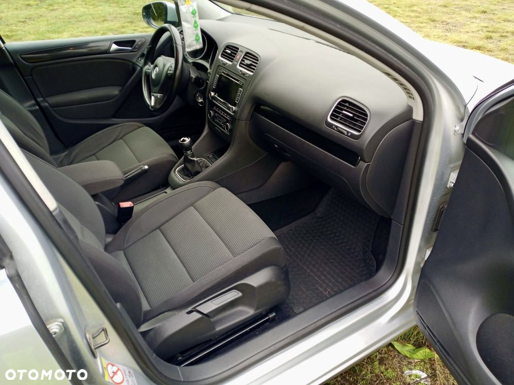 Volkswagen Golf 1.6 TDI BlueMot Comfortline - 5