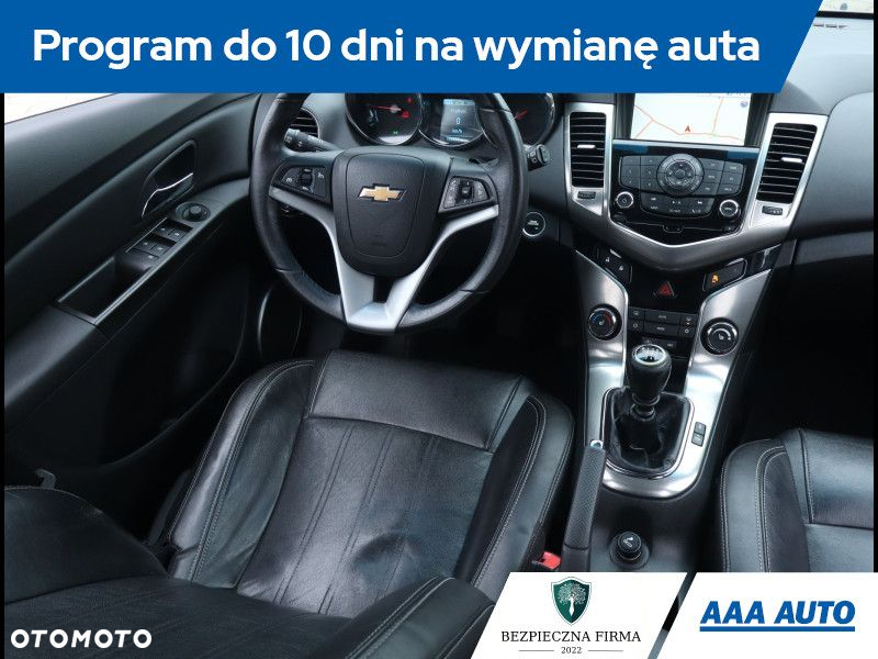 Chevrolet Cruze - 8