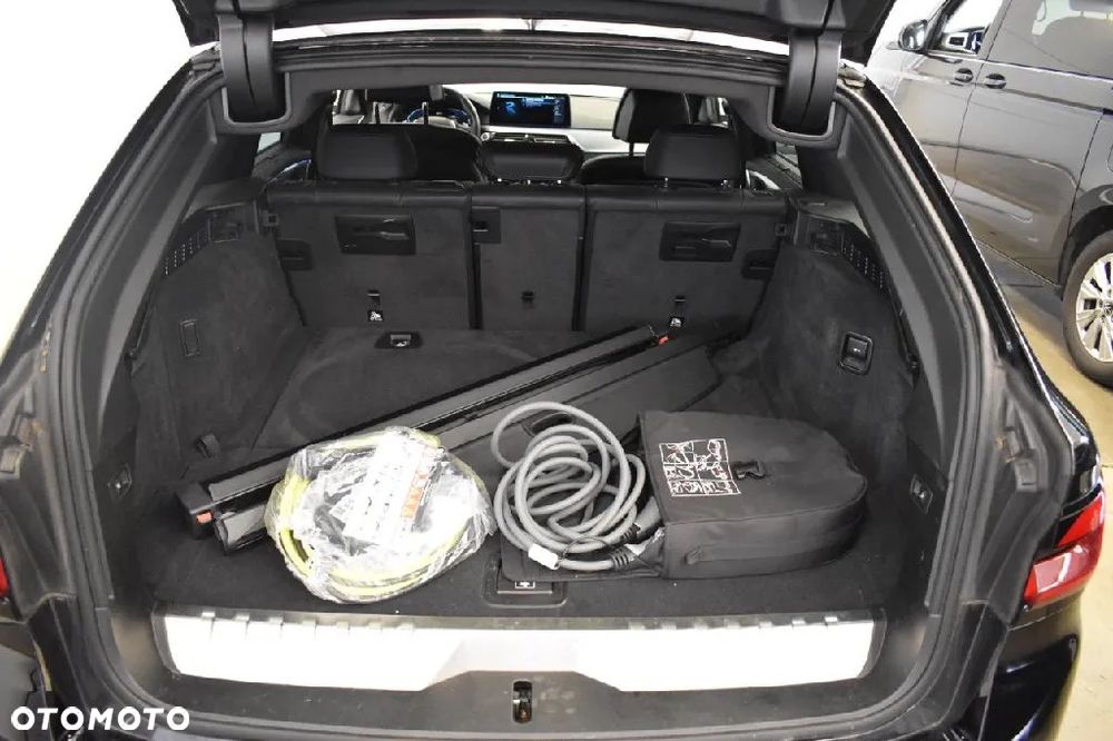 BMW Seria 5 530e M Sport sport - 8