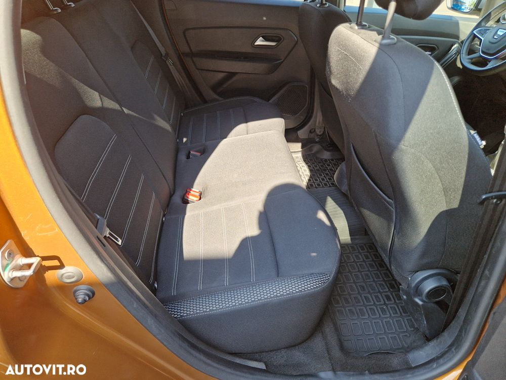 Dacia Duster TCe 150 GPF SL Orange - 22