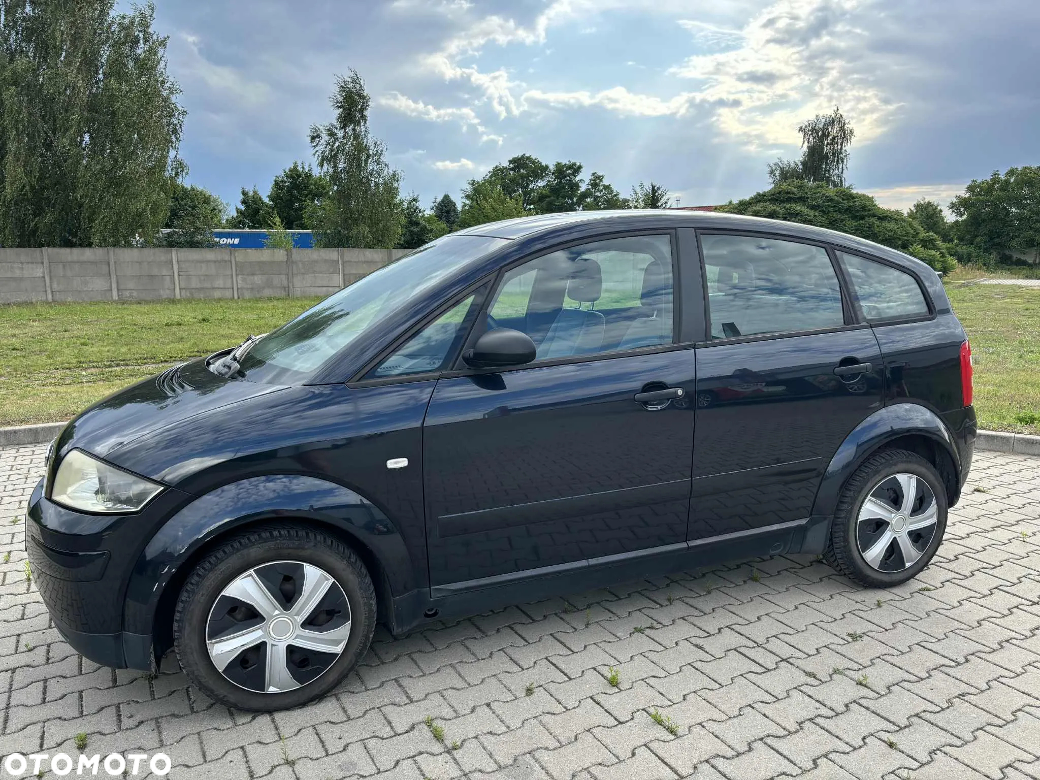 Audi A2 1.4 - 4