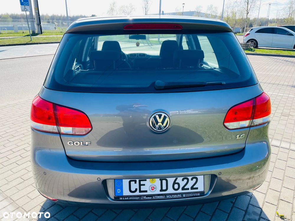 Volkswagen Golf 1.6 Team - 4