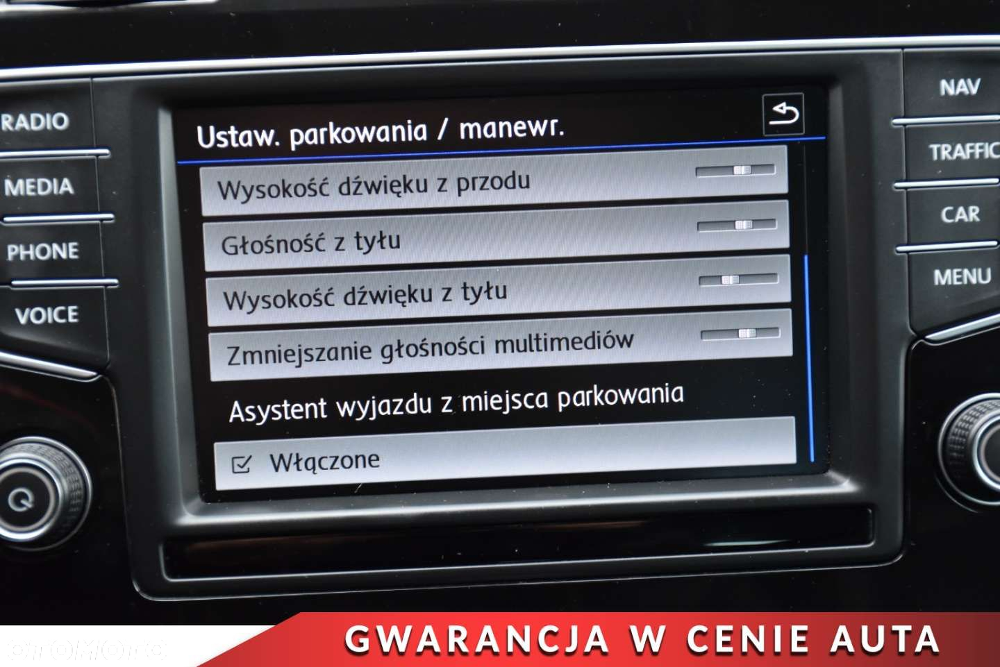 Volkswagen Golf - 22