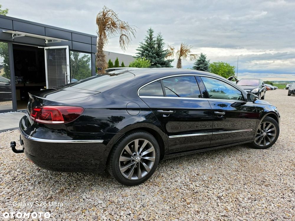 Volkswagen Passat CC - 24