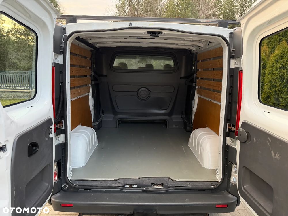 Opel VIVARO - 22