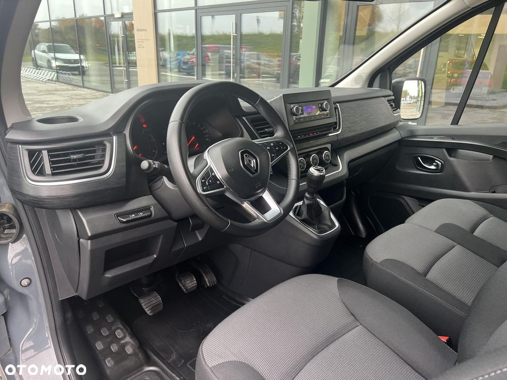 Renault trafic - 9