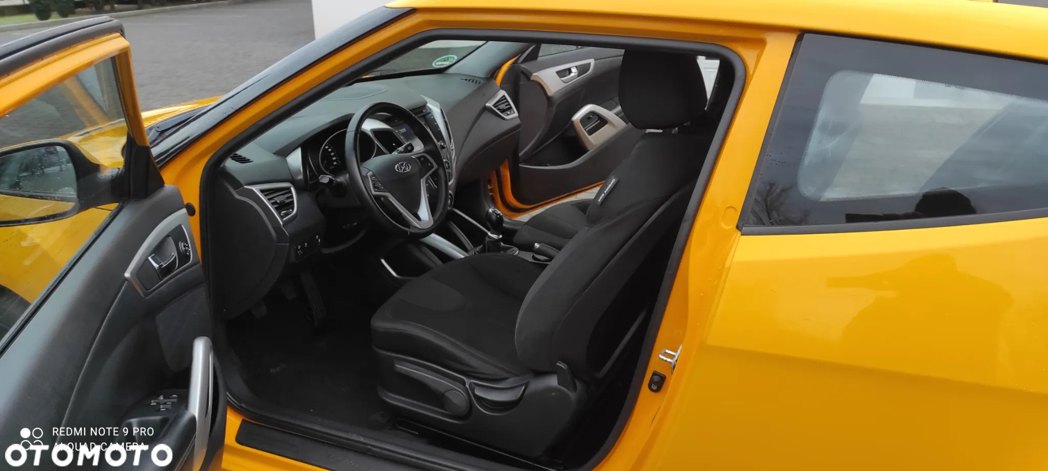Hyundai Veloster 1.6 GDI Comfort - 6