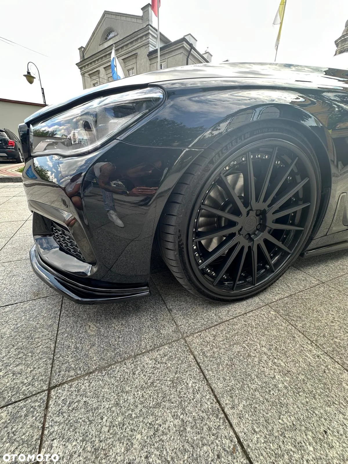 BMW Seria 7 740Li - 33