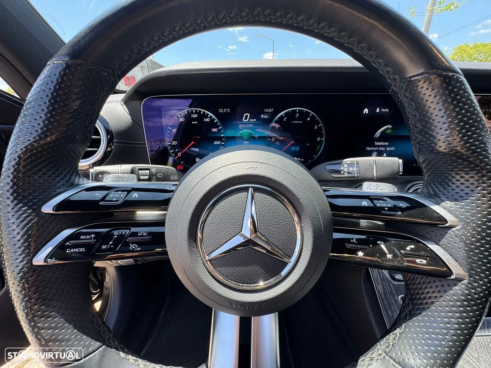Mercedes-Benz E 300 de 4Matic T 9G-TRONIC AMG Line - 19