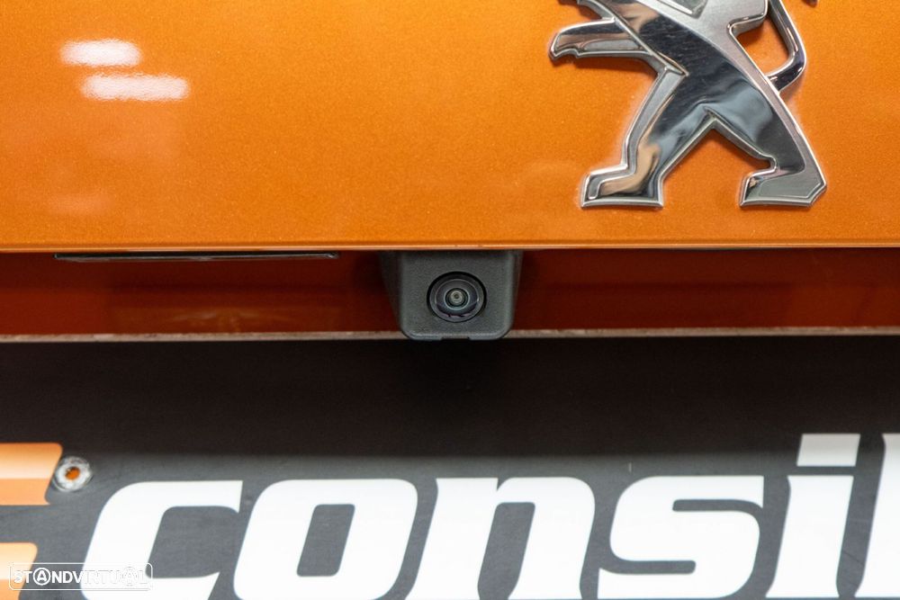 Peugeot 2008 1.2 PureTech Allure Pack - 14