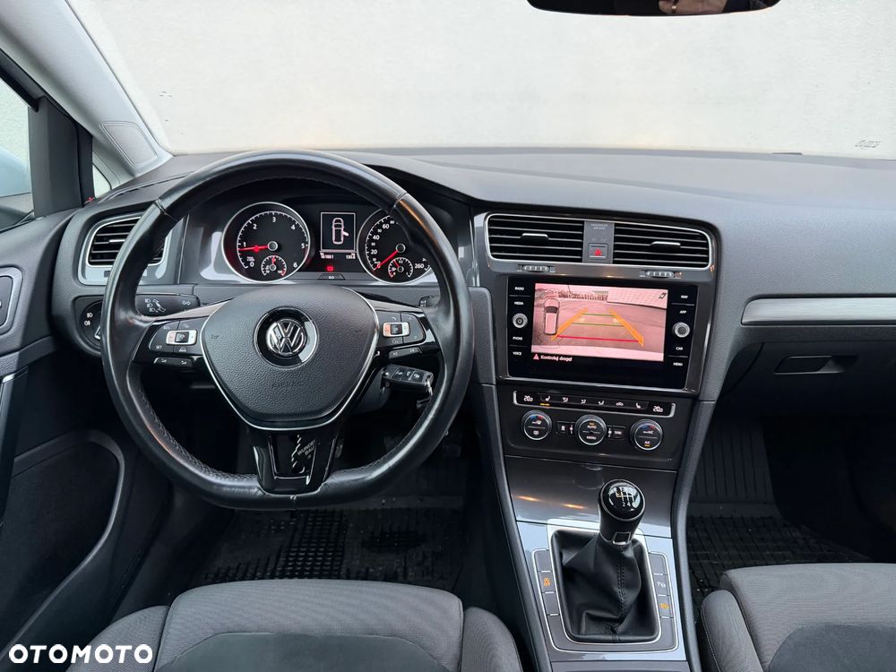 Volkswagen Golf 2.0 TDI (BlueMotion Technology) Highline - 25