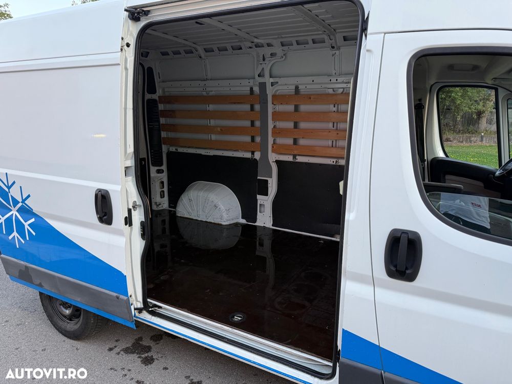 Peugeot BOXER - 12