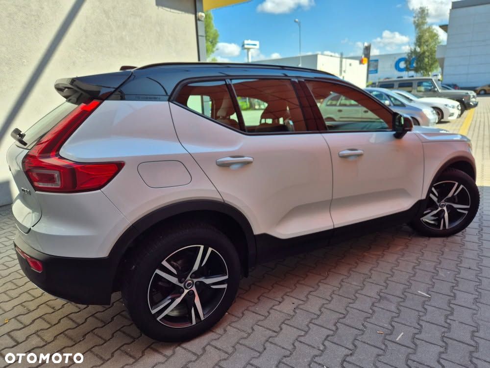 Volvo XC 40 D3 R-Design - 8