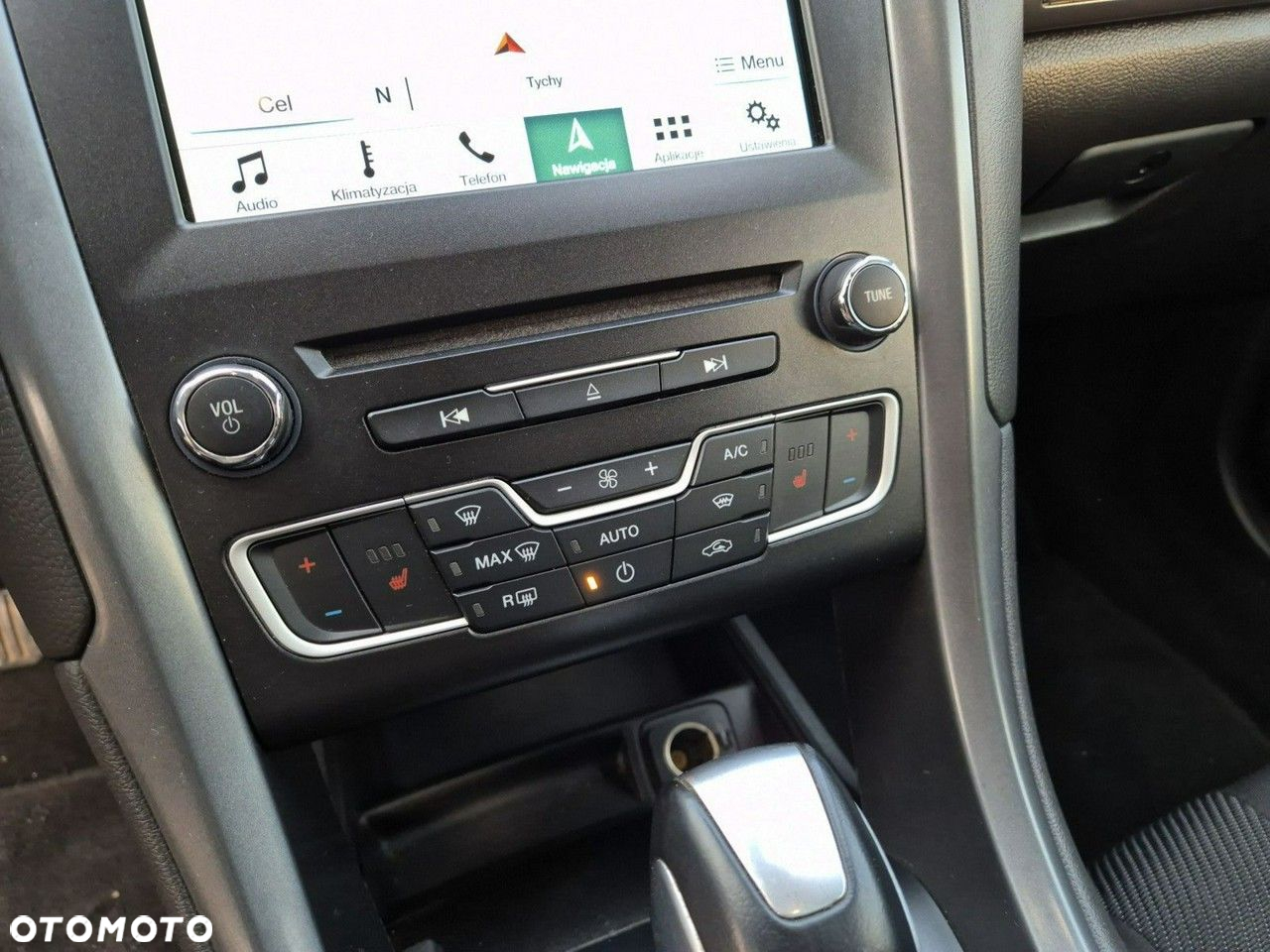 Ford Mondeo - 18