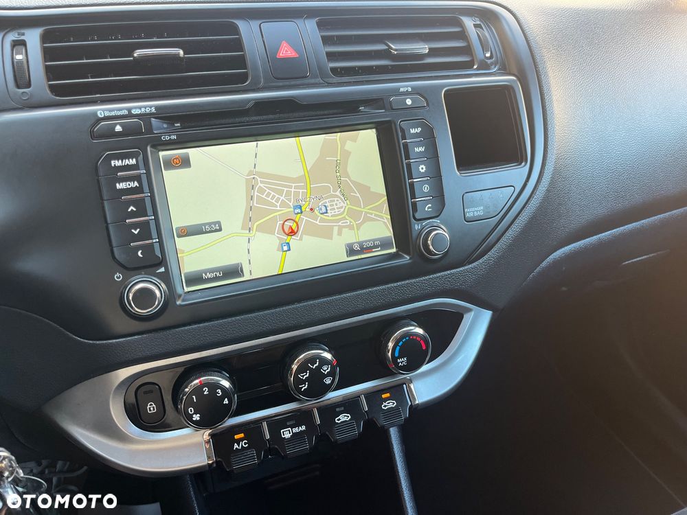 Kia Rio 1.2 XL - 6