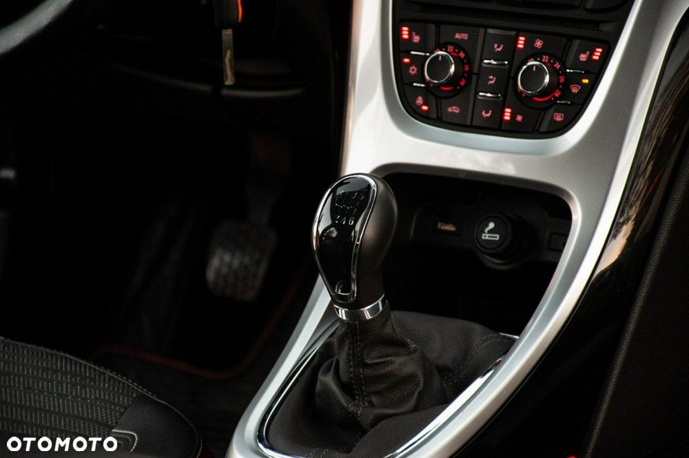 Opel Astra 1.4 T Active EU6 - 25