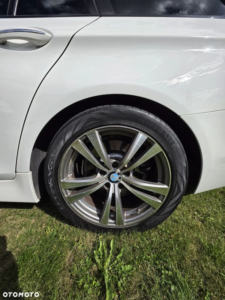 BMW Seria 5 520d - 8