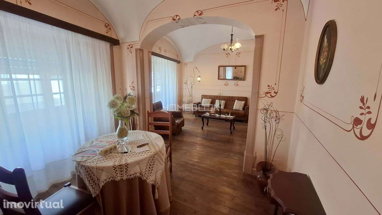 PRÉDIO COM 2 PISOS, TERRAÇO E ESTACIONAMENTO PRIVADO - Grande imagem: 3/30