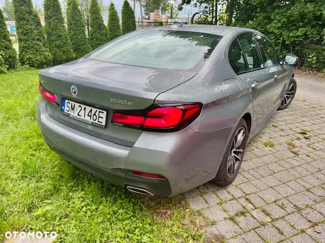 BMW Seria 5 530e xDrive M Sport sport - 3