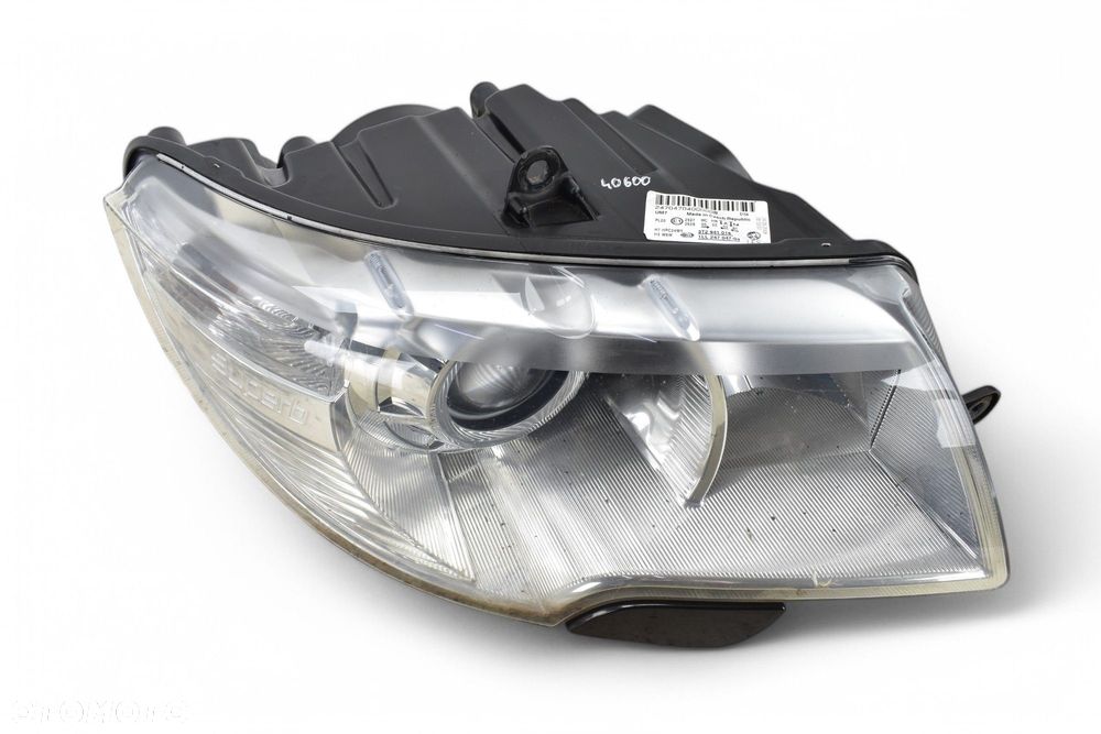 Lampa Prawy Przód Halogen SKODA SUPERB II 2009R EU - 9