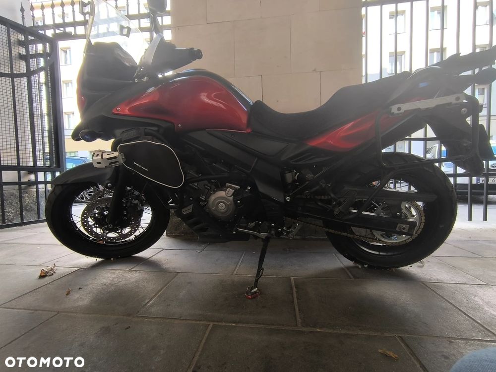 Suzuki V-STROM - 9