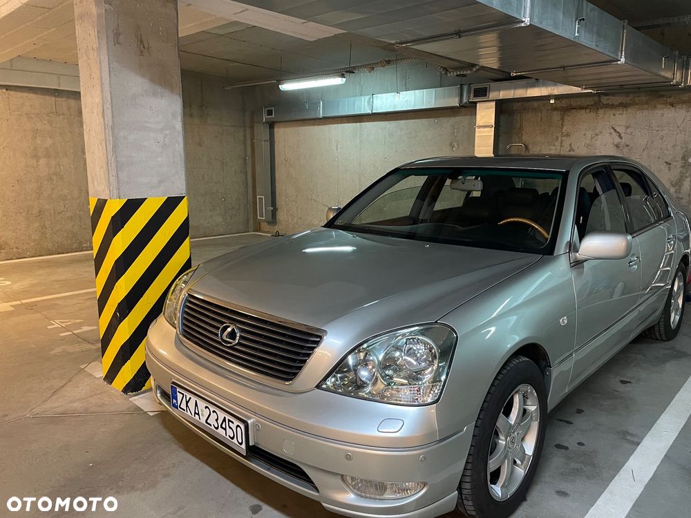Lexus LS High Class - 11
