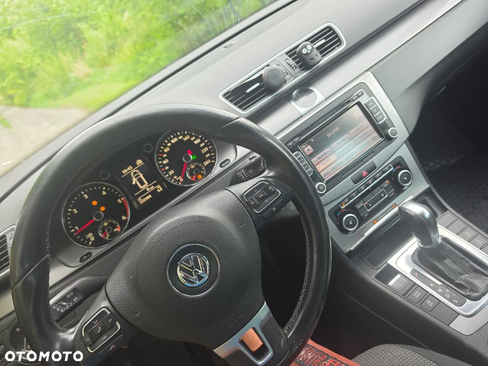 Volkswagen Passat Variant 2.0 TDI 4Motion DPF DSG Comfortline - 8