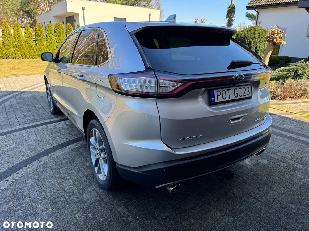 Ford Edge - 4