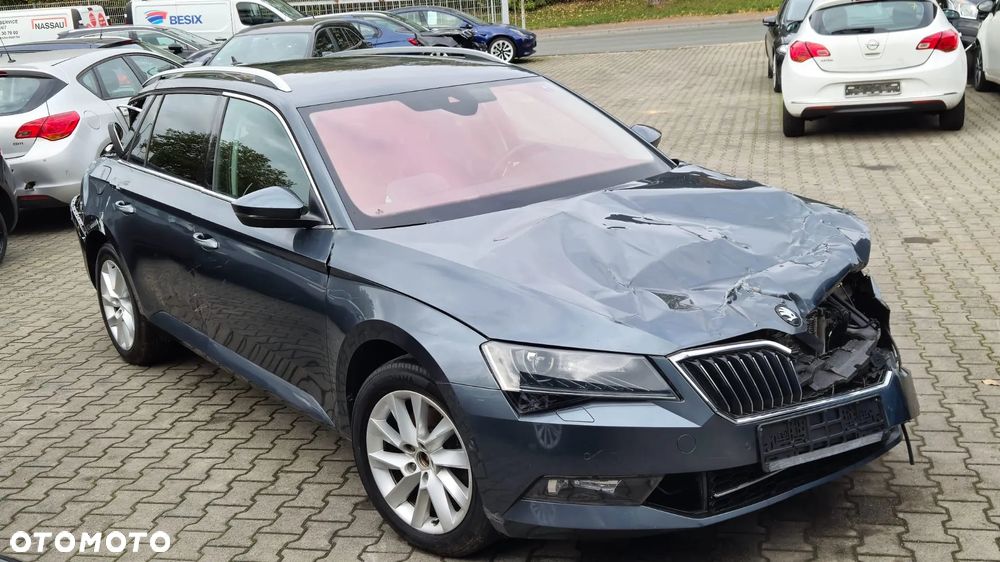 Skoda Superb 1.6 TDI DSG Ambition - 5