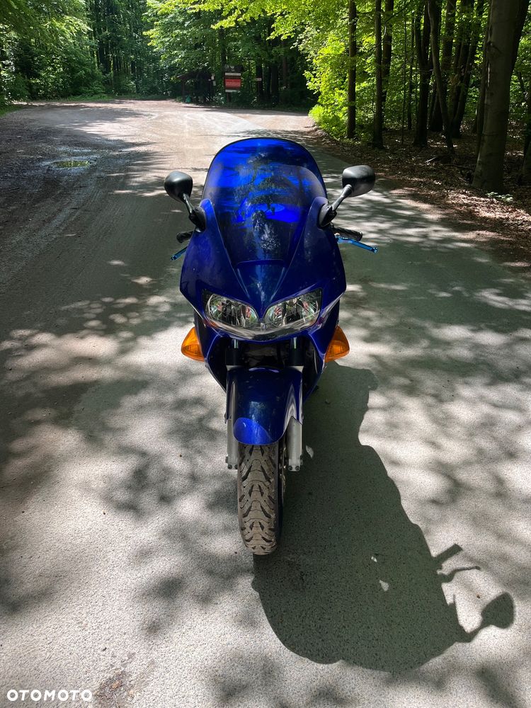 Honda VFR - 11