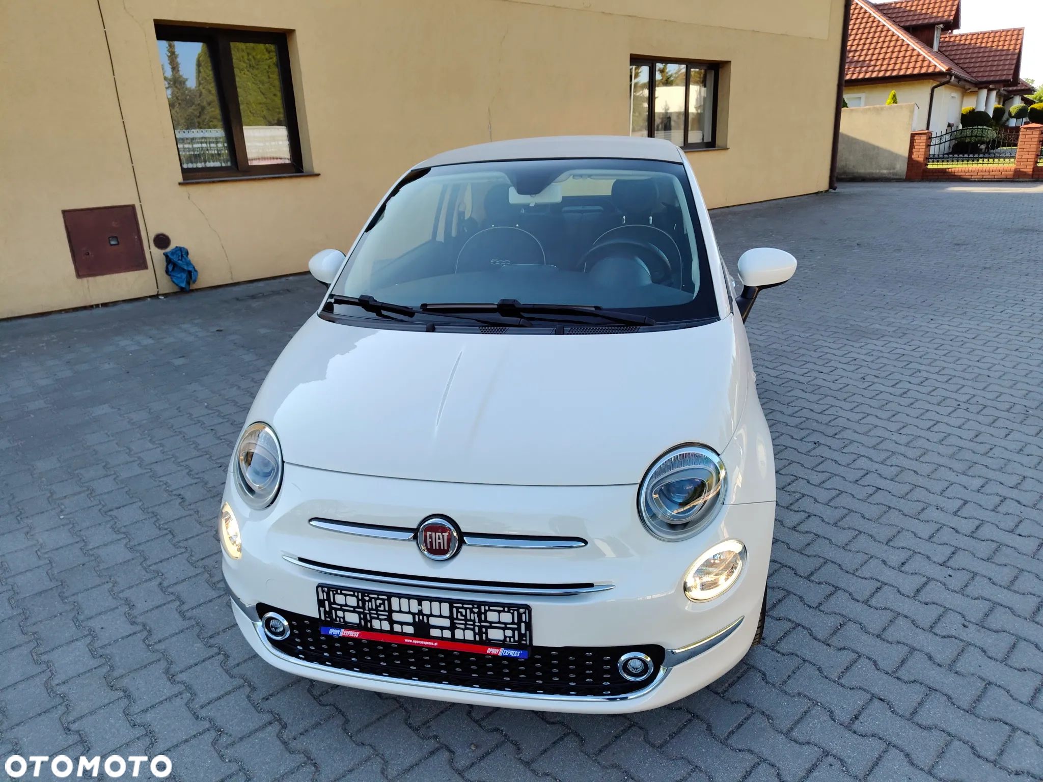 Fiat 500 C 1.2 8V Lounge - 1
