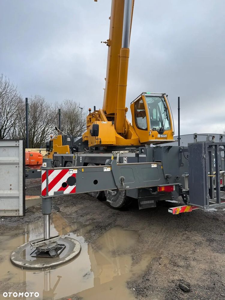 Liebherr LTM 1090-4.2 - 2
