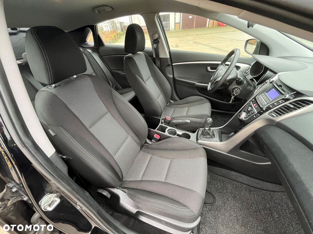 Hyundai i30 1.4 Classic - 10