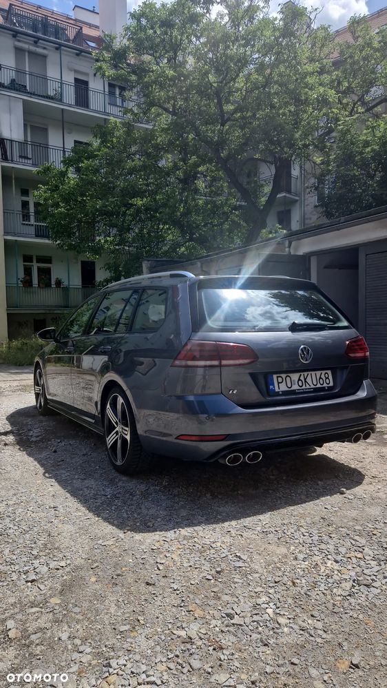 Volkswagen Golf - 17