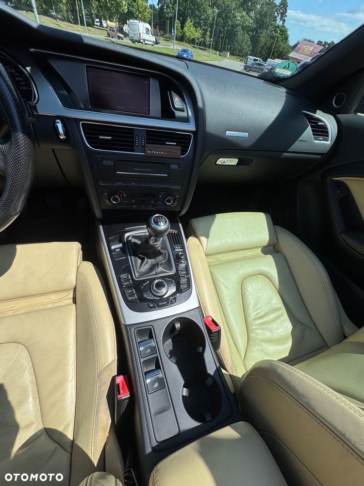 Audi A5 Cabrio - 24