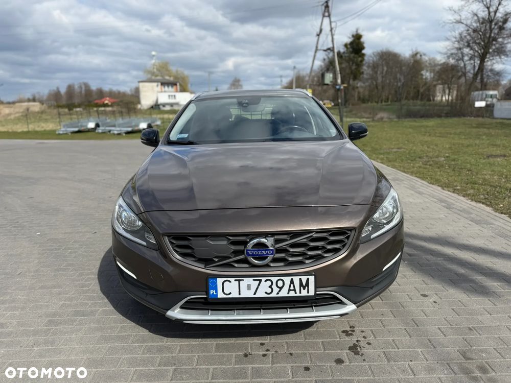 Volvo V60 Cross Country D4 Drive-E Momentum - 2
