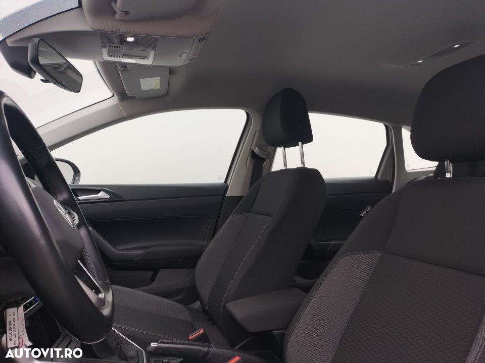 Volkswagen Taigo 1.0 TSI DSG Life - 17