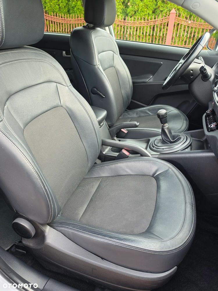 Kia Sportage - 32