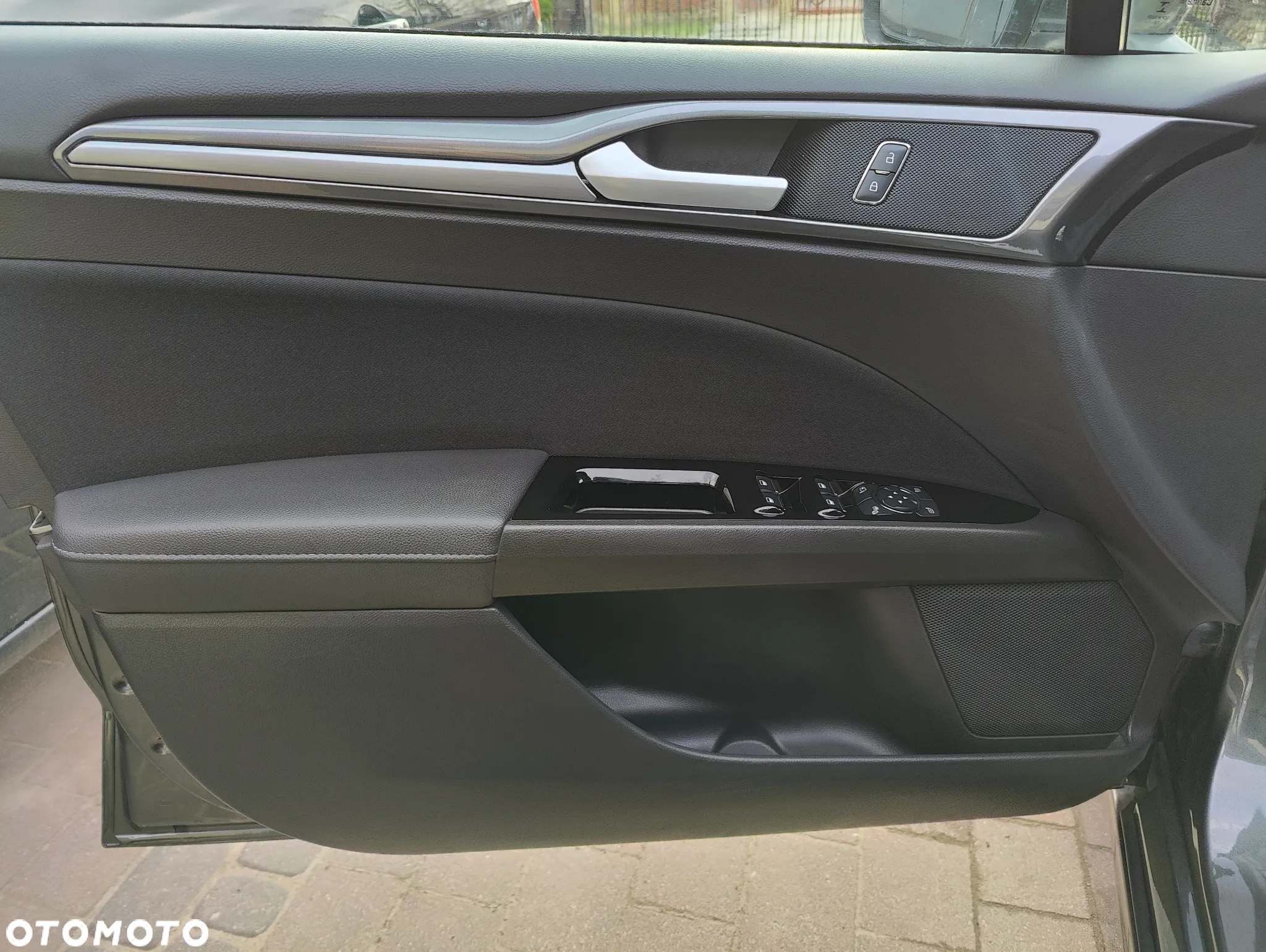 Ford Mondeo 2.0 EcoBlue Executive Plus - 12
