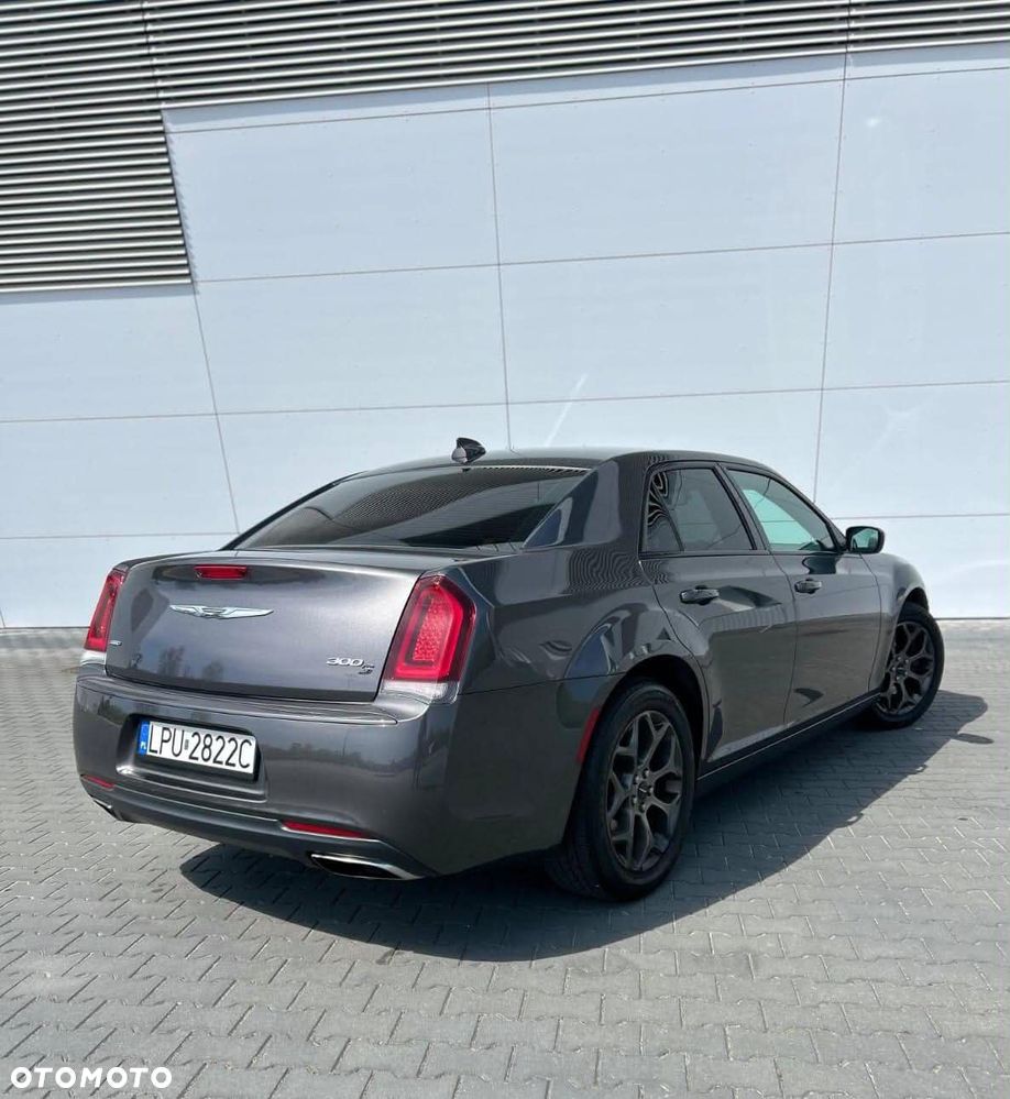 Chrysler 300s - 3
