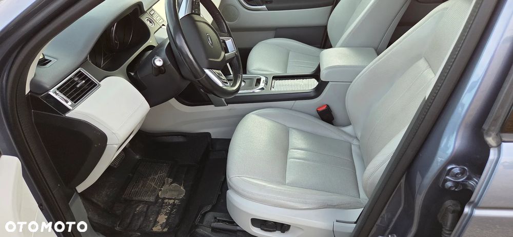 Land Rover Discovery Sport 2.0 D180 HSE - 16