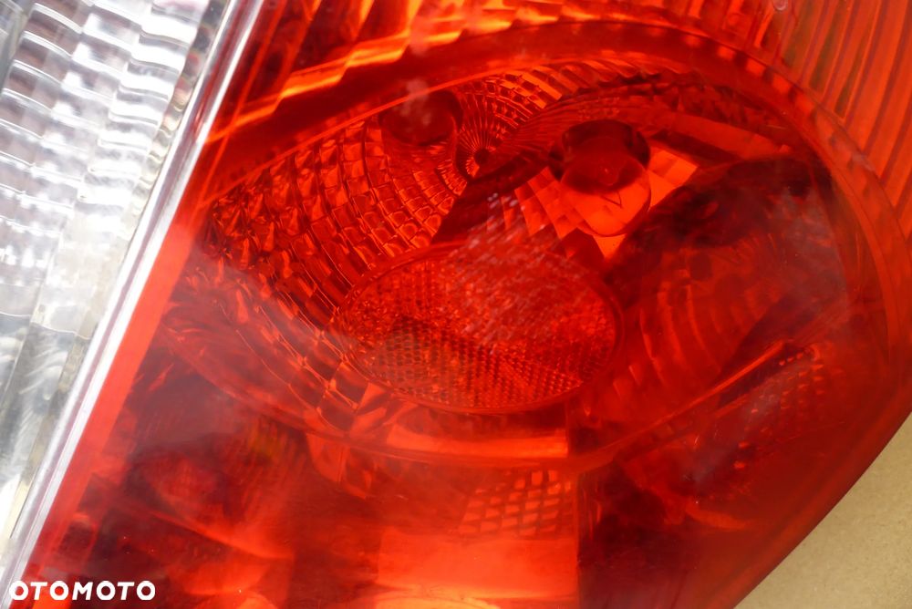 lampa tył prawa VW Touran Europa - 6