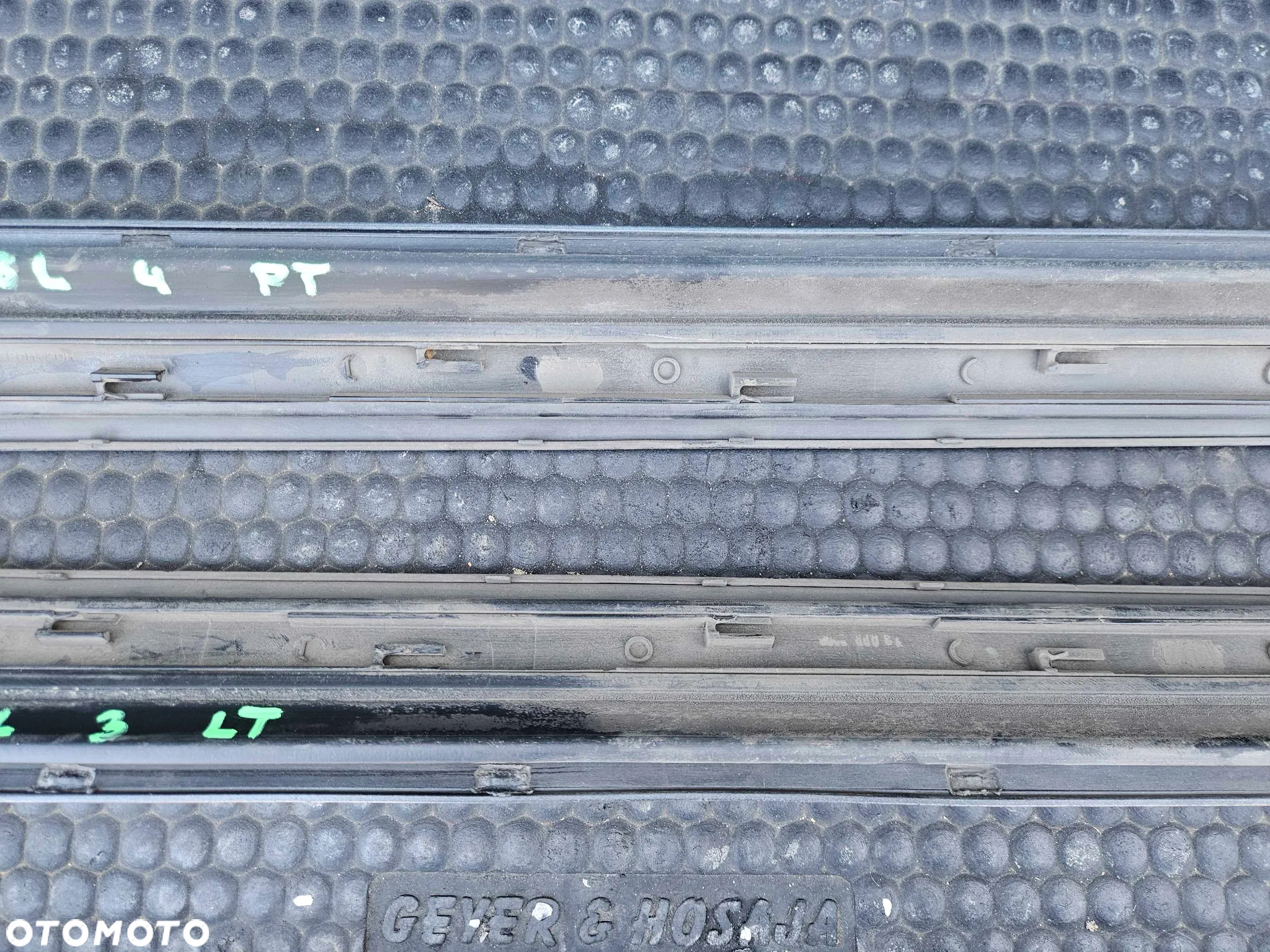 Listwa Listwy Drzwi S-Line Dolne Srebrne Komplet Audi A4 B6 B7 Oryginalne - 31