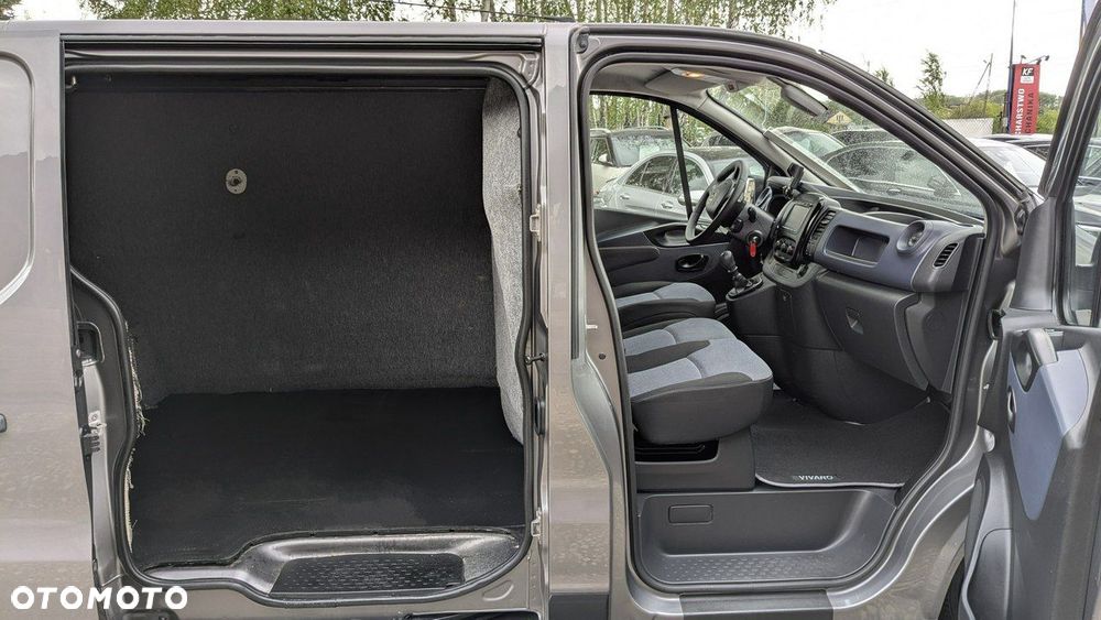 Opel Vivaro - 14