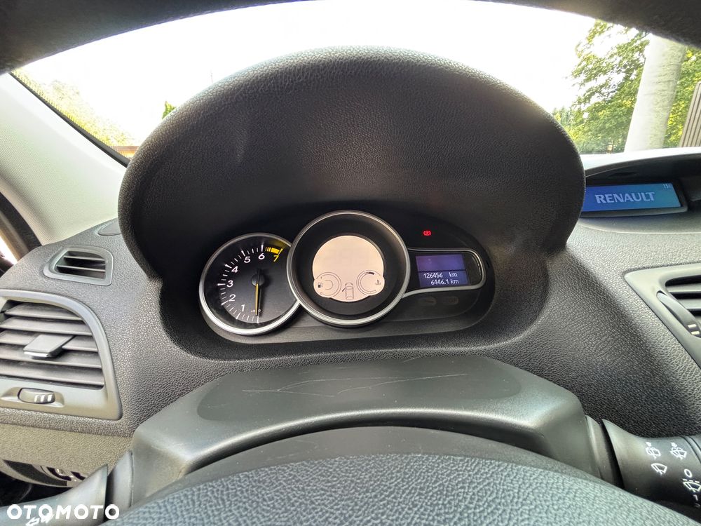 Renault Megane 1.6 16V 100 Expression - 10