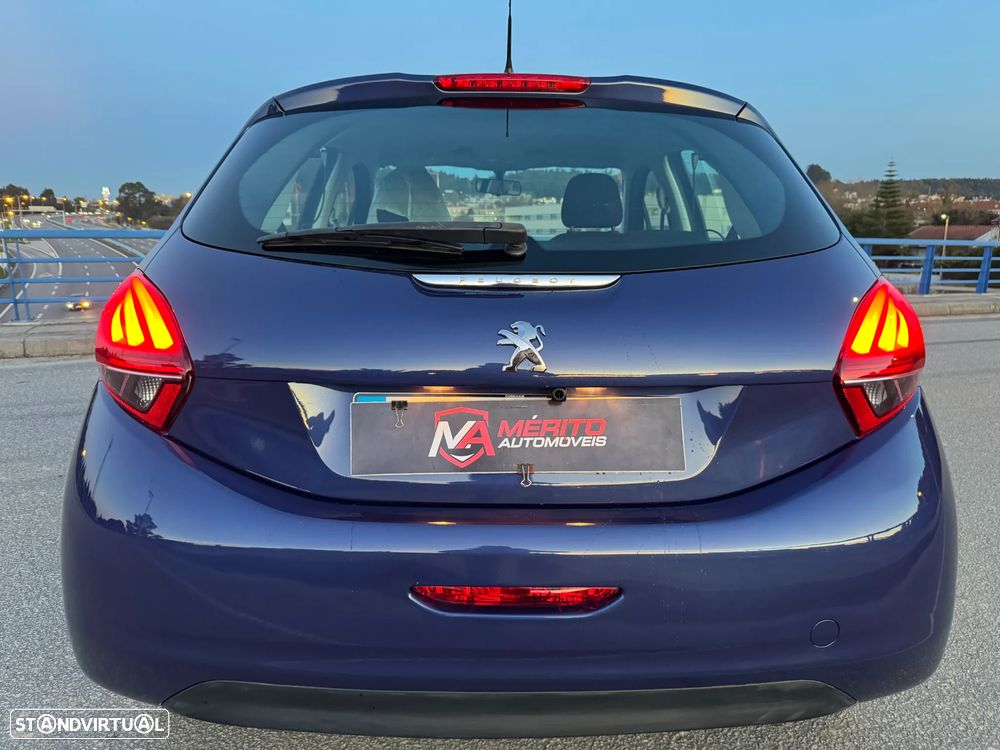 Peugeot 208 PureTech 68 Like - 6