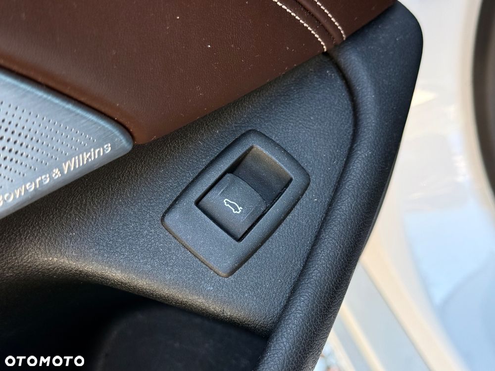 BMW Seria 5 530i Luxury Line - 15